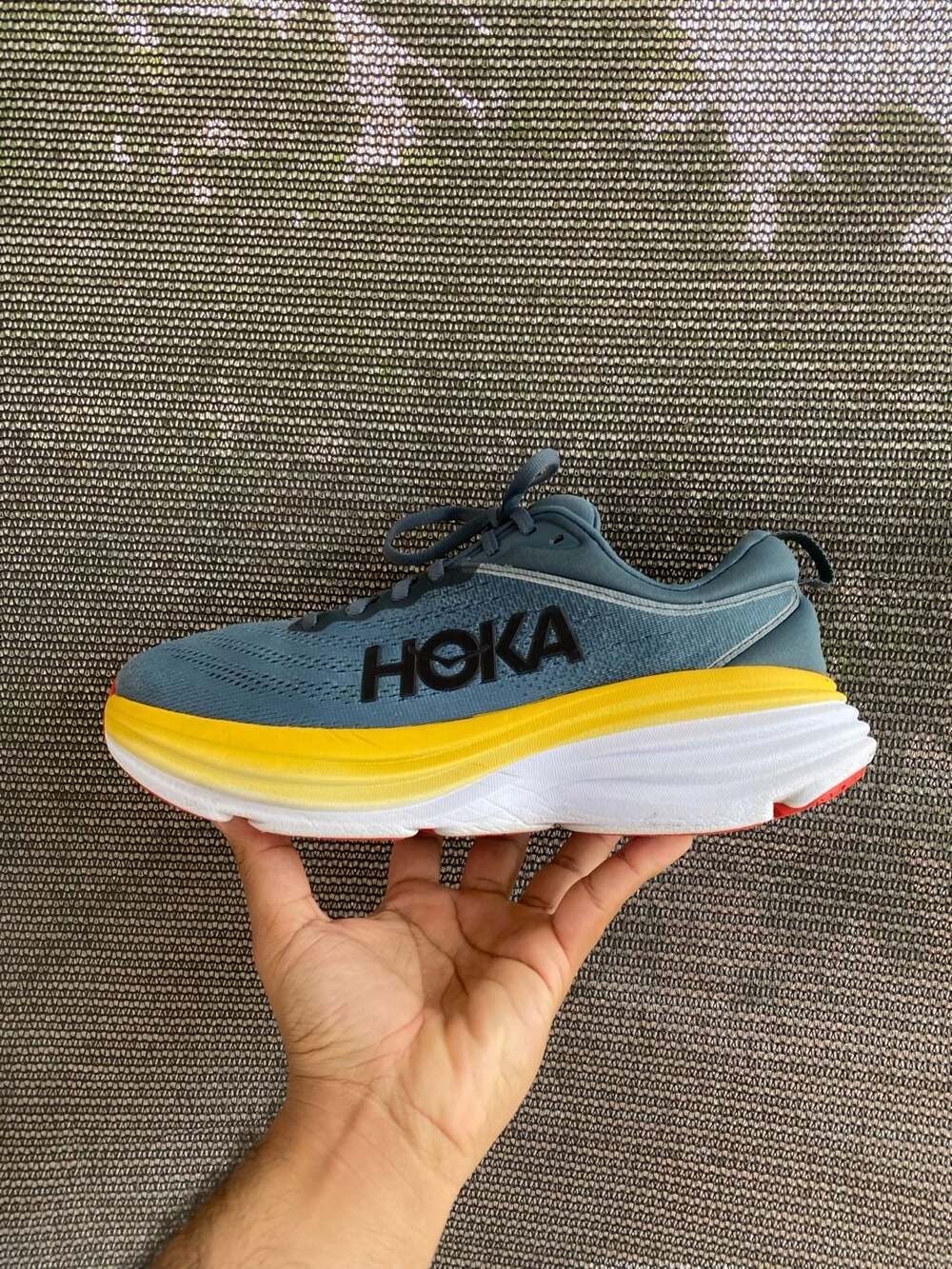 Hoka bondi 8 men's running shoes size 10 blue yellow